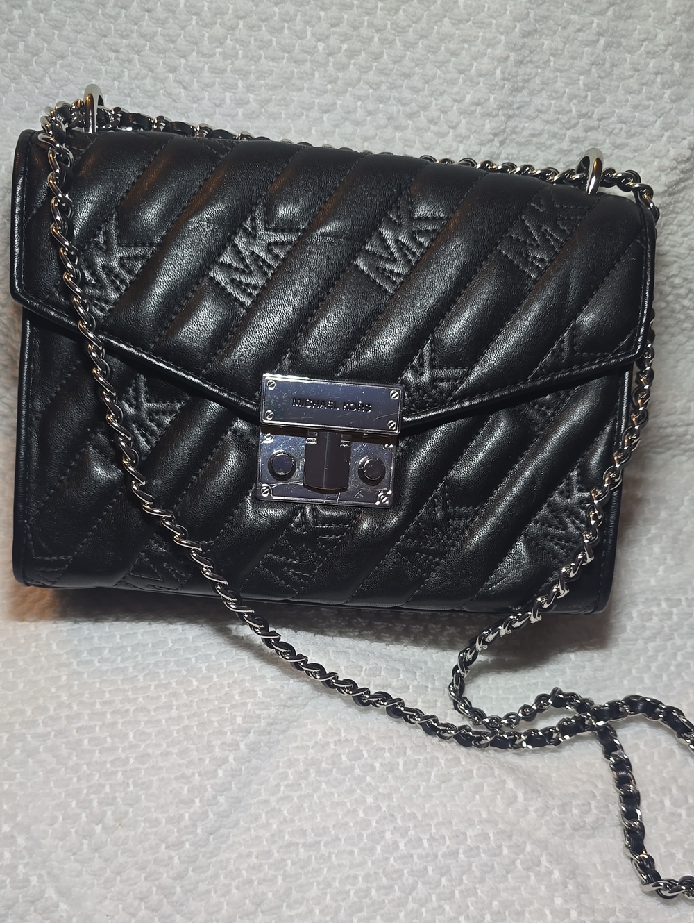 MICHAEL KORS Black Quilted Leather Chain Crossbody Bag
